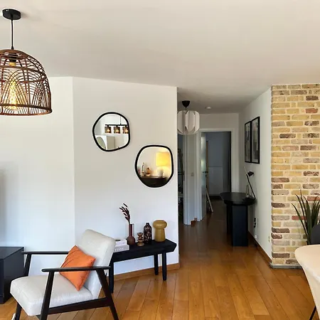 Friends & Family Brussels Atomium 6-8 Pers Apartment *
